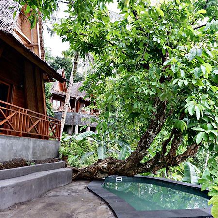 Aum Resort Pulukan Ngoại thất bức ảnh